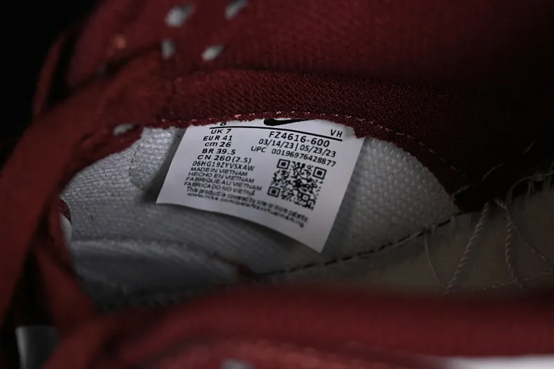 All categories Nk SB Dunk series Nk SB Dunk Low low-top sneakers Nk Dunk Low burgundy black SB low-top sports and leisure sneakers FJ4616-600